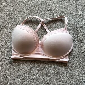 Victoria's Secret Light Pink Lace Bra